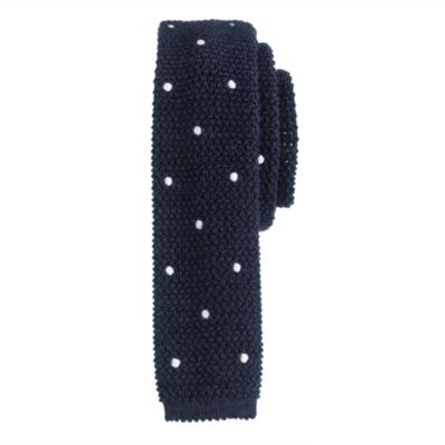 Knit tie in large dot