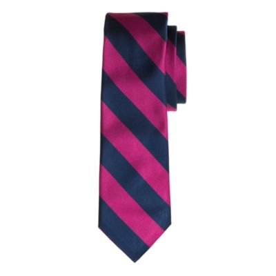 Silk tie in azalea stripe