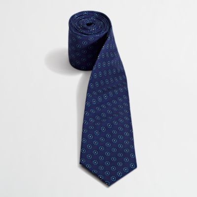 Factory medallion tie