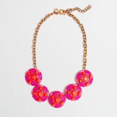 Factory translucent bib necklace
