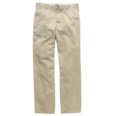 Essential chino in classic fit