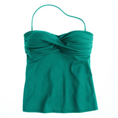 D-cup twist-front swing top