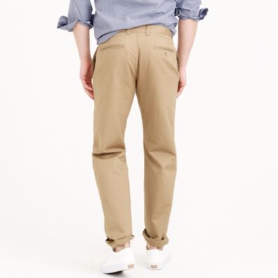 Broken-in chino in regular fit