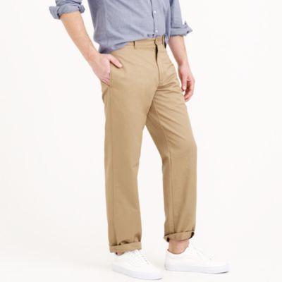 Broken-in chino in regular fit