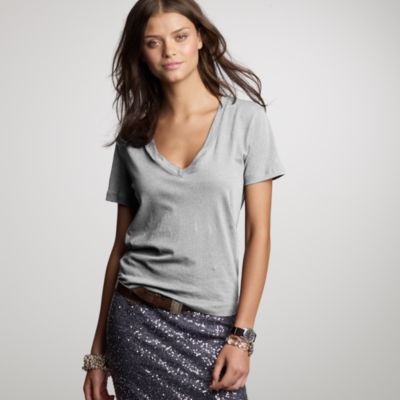 Tissue boyfriend V-neck tee