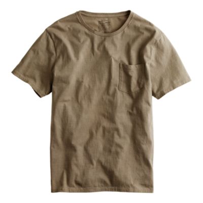 Hand-dyed pocket tee in iron and chestnut