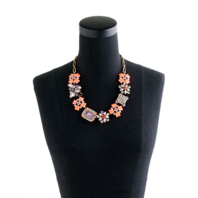 Geometric bouquet necklace