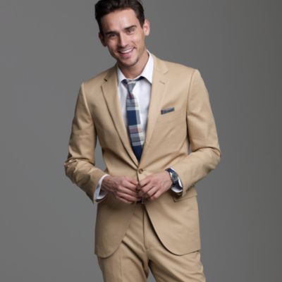 Aldridge three-button suit jacket with center vent in chino