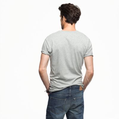 Broken-in V-neck tee in slim fit