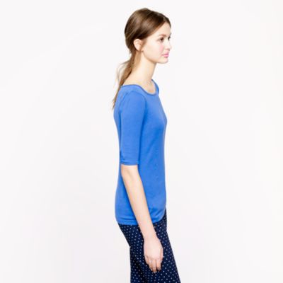 Perfect-fit boatneck button tee