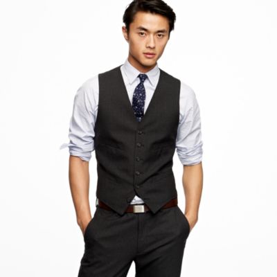Ludlow suit vest in pinstripe Italian wool