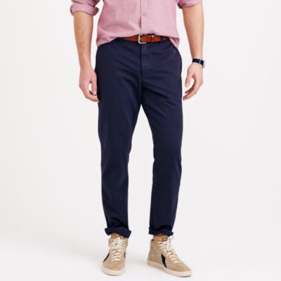 Sun-faded chino in urban slim fit