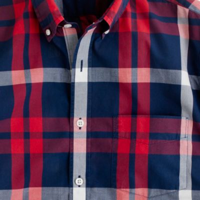 Lightweight short-sleeve shirt in vintage navy plaid