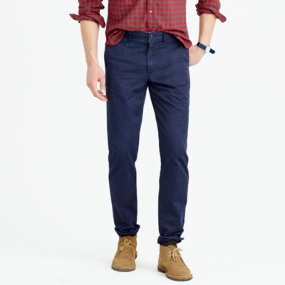Broken-in chino in urban slim fit