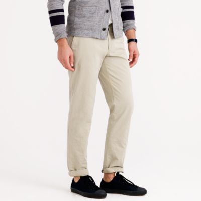 Broken-in chino in urban slim fit