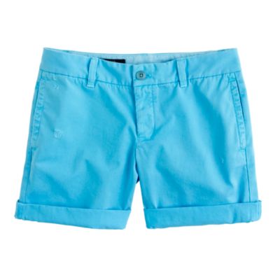 Broken-in boyfriend chino short