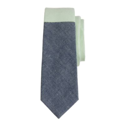 Boys' tie in pieced colorblock