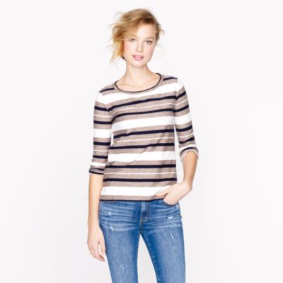 Reverse-jacquard stripe popover
