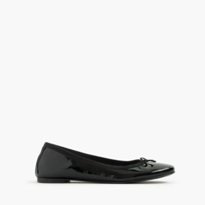 Girls' patent leather ballet flats with bow