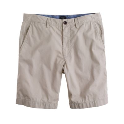 9" club short in lightweight chino