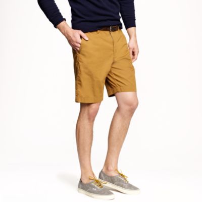 9" club short in lightweight chino