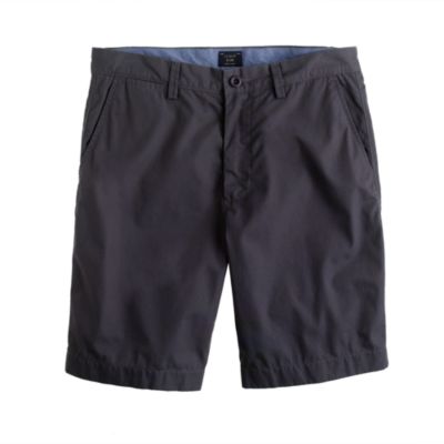 9" club short in lightweight chino