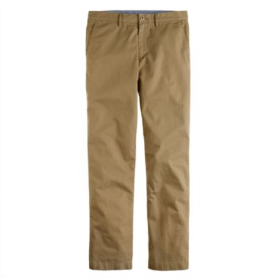 Lightweight chino in urban slim fit