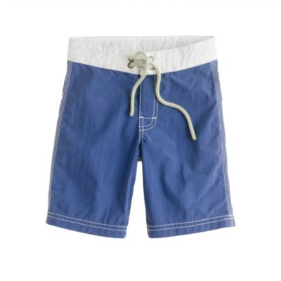 Boys' contrast stitch board short