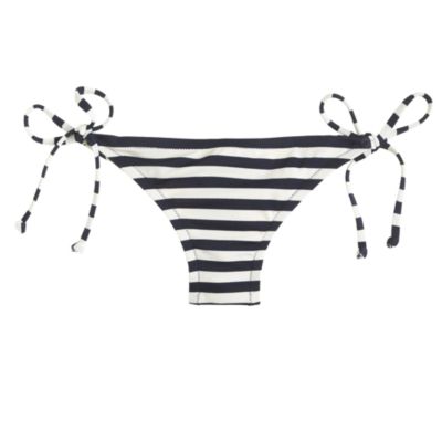 Stripe string bottom