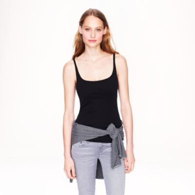 Perfect-fit tank with built-in bra