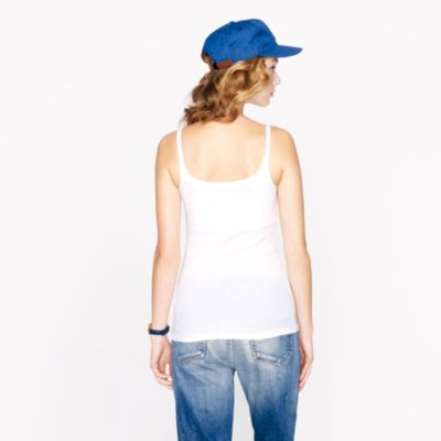 Perfect-fit tank with built-in bra