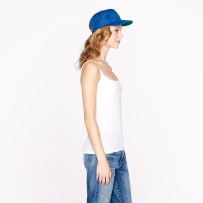 Perfect-fit tank with built-in bra