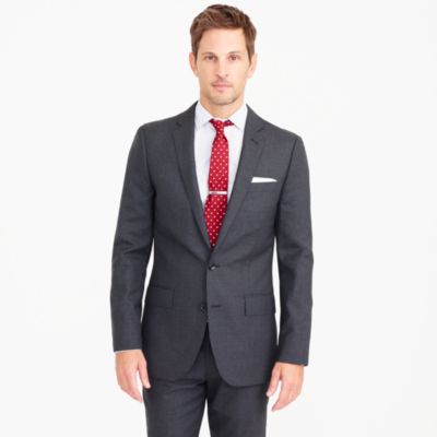 Ludlow two-button suit jacket with double-vented back in Italian wool