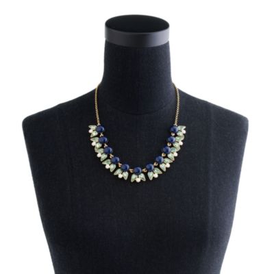 Pearls and petals necklace