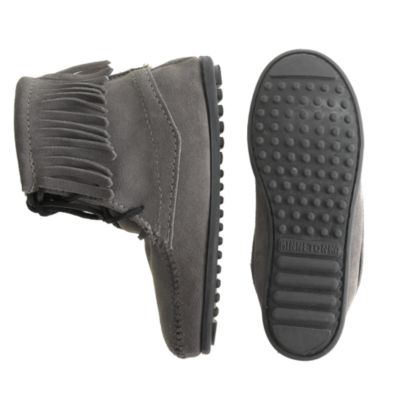 Girls' Minnetonka&reg; Tramper boots
