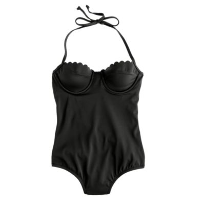 Scalloped underwire tank