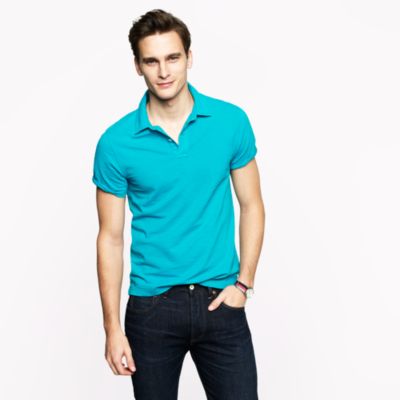 Lightweight piqu&eacute; polo