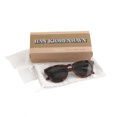 Han Kj�benhavn&trade; timeless sunglasses