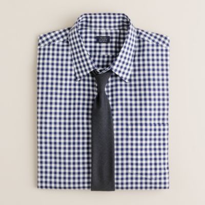 Slim point-collar dress shirt in medium gingham