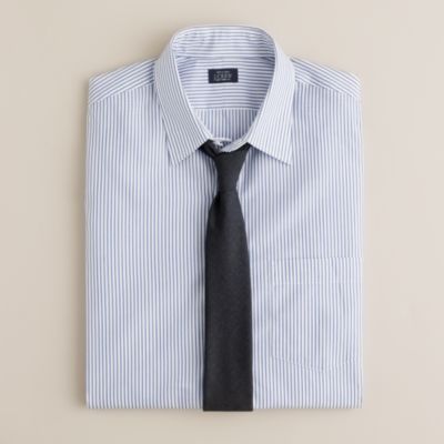 Slim point-collar dress shirt in poplar stripe