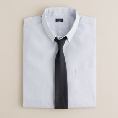 Button-down dress shirt in fine stripe