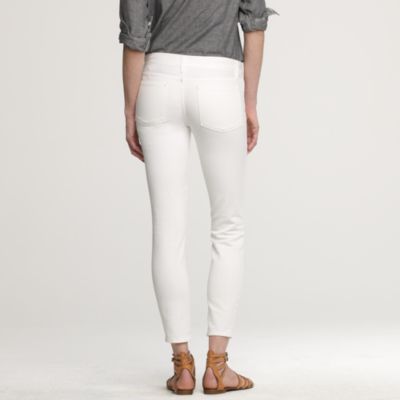 Ankle stretch toothpick jean in white denim
