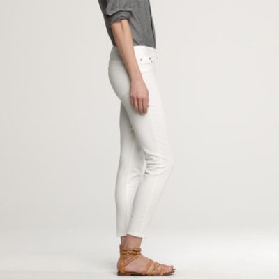 Ankle stretch toothpick jean in white denim