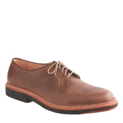 Limited-edition Alden&reg; plain-toe leather bluchers
