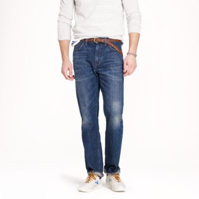 Straight jean in indigo medium worn wash