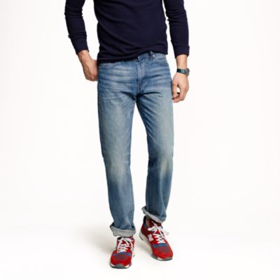 Straight jean in vintage worn wash