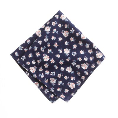 Floral pocket square