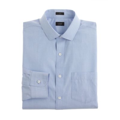 Slim non-iron spread collar dress shirt