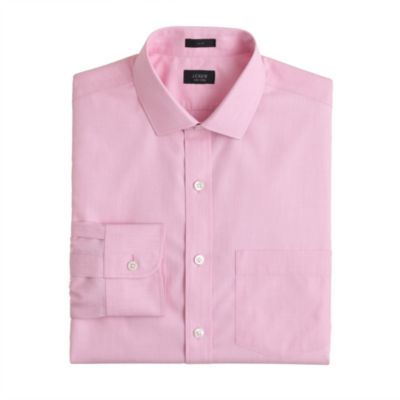 Slim non-iron spread collar dress shirt