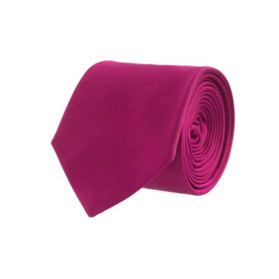 Solid satin tie